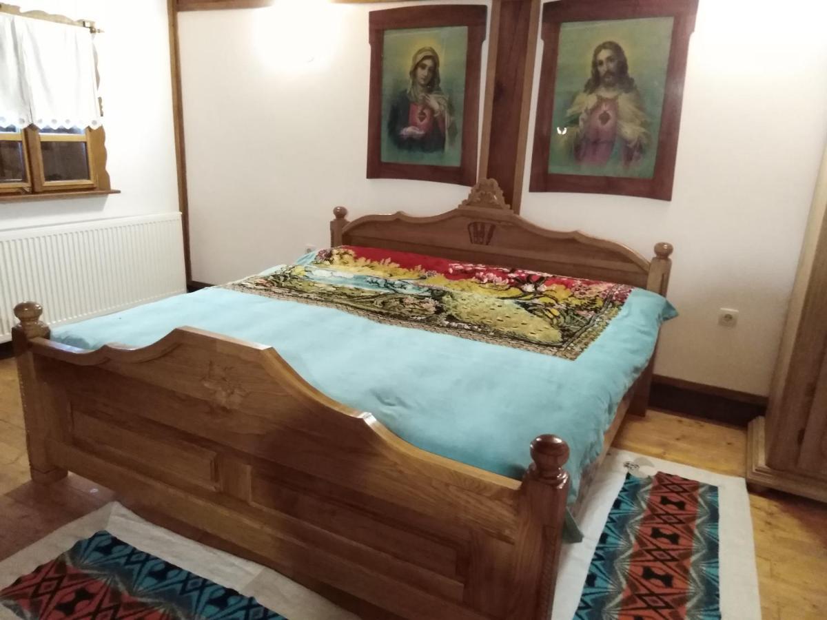 Appartamento Umjetnicka Etno Kuca Luka Podravske Sesvete Esterno foto