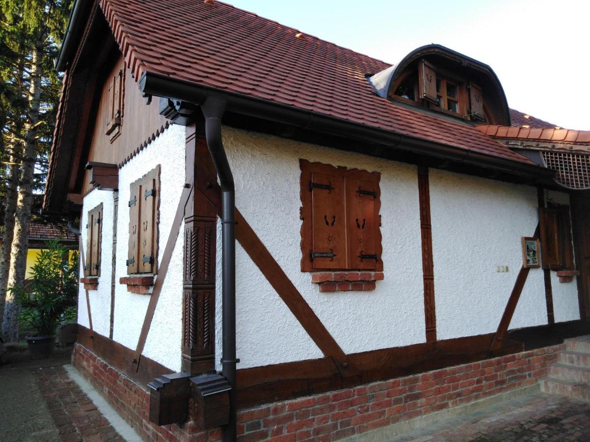 Appartamento Umjetnicka Etno Kuca Luka Podravske Sesvete Esterno foto